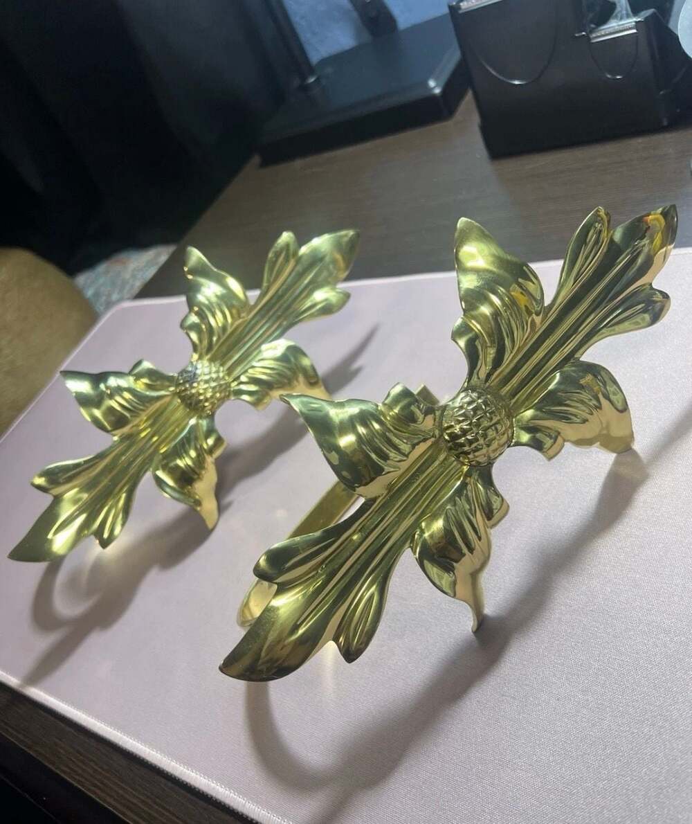 Vintage Pair of Heavy Brass Leaf Bow Curtain Tiebacks Made in India